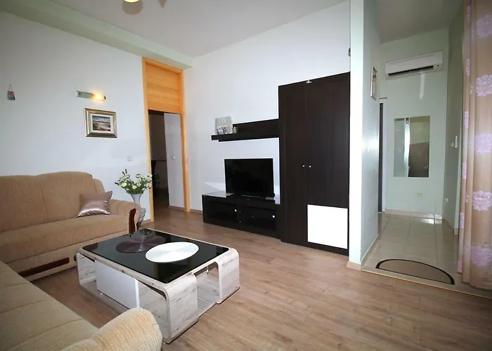 J&i شقة سبليت